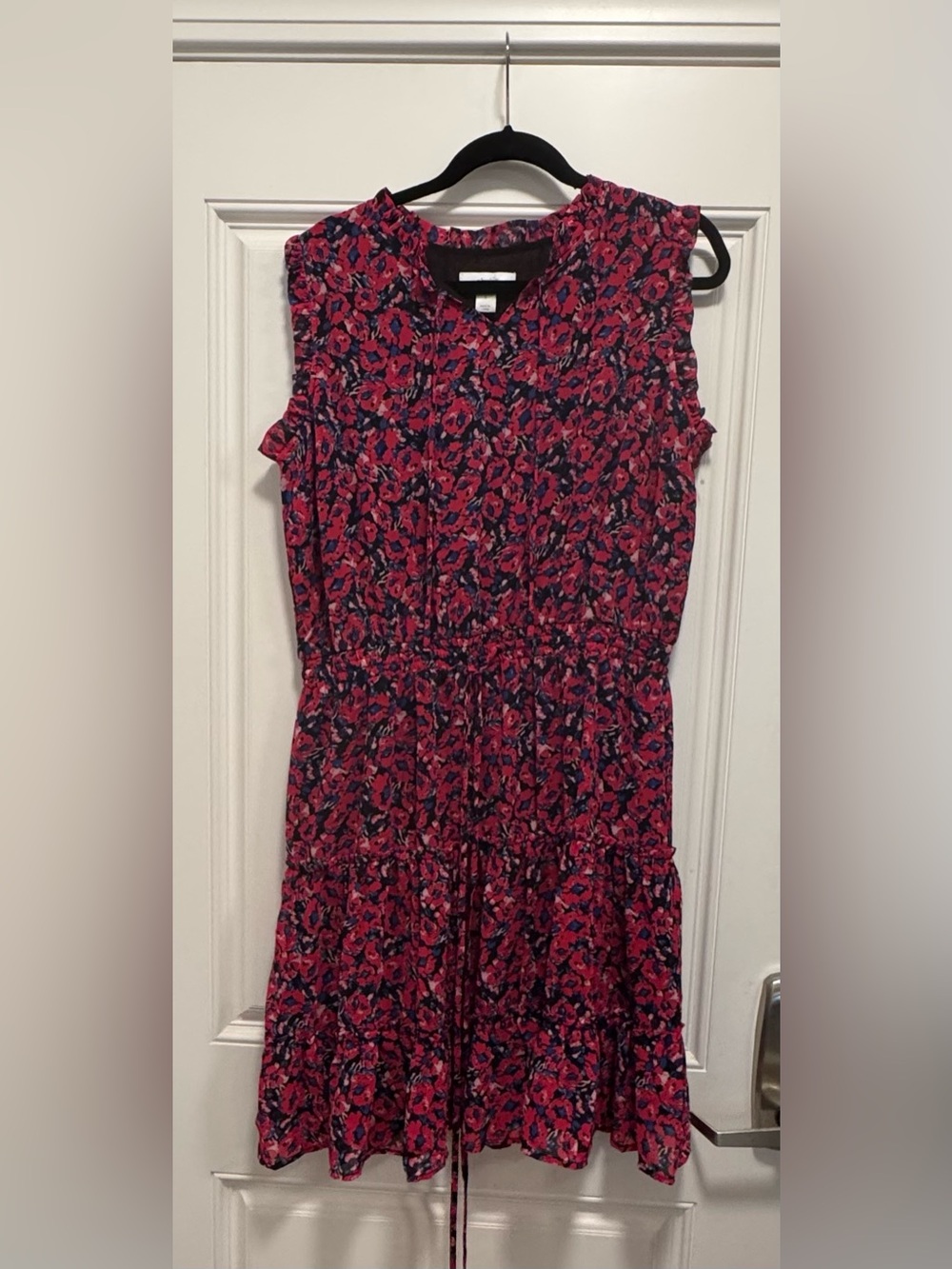 Floral Drawstring Waist Sleeveless Mini Dress in Fuchsia